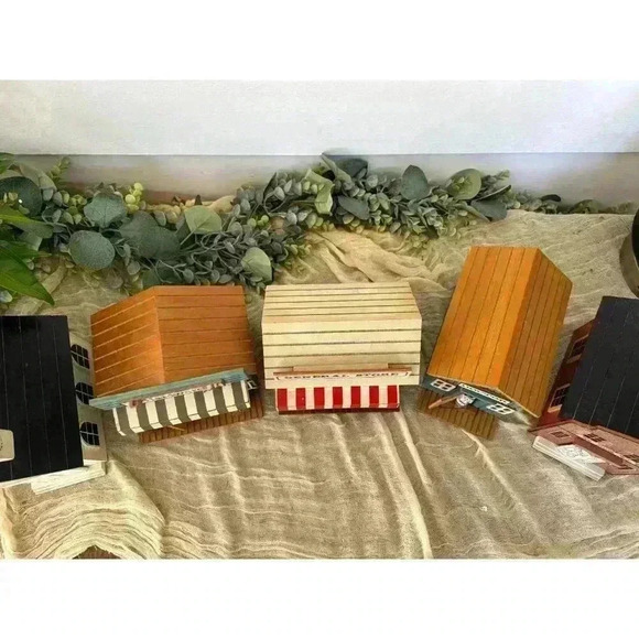 1980s Chinese Craftsmen wood shop music box Christmas decor‎ house village town - Picture 7 of 10